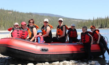 Viaje en flotador de 3 horas por el río Athabasca: ideal para familias