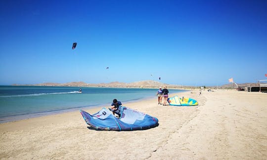 Discover one of the most spectacular Kite destinations in Colombia! Join our Kite Trips!