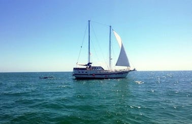 Black Sea Yacht Picnic