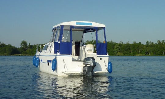 Charter 7 People Houseboat at the Great Loop of Greater Poland - 4 Boats Available!