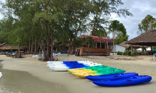 Double Kayak Rental in Krong Preah Sihanouk, Sihanoukville