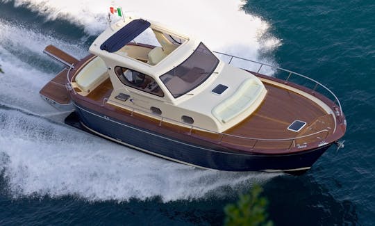 Motor Yacht Rental and Tour for 12 People in Sorrento, Italy