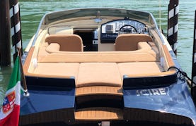 Giolmarine Imago 32 Luxury Yacht Charter in Venice, Italy