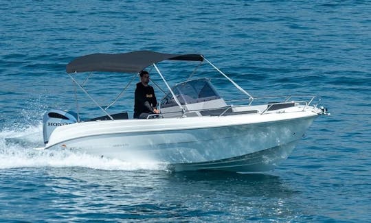Rent Atlantic Marine 670 Powerboat with 200 Hp Honda Engine in Trogir - 10 People Capacity - With Skipper Available!!
