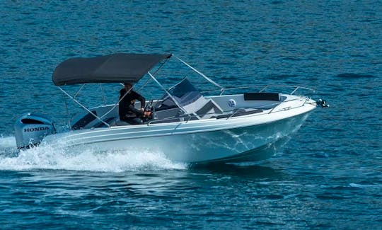 Rent Atlantic Marine 670 Powerboat with 200 Hp Honda Engine in Trogir - 10 People Capacity - With Skipper Available!!