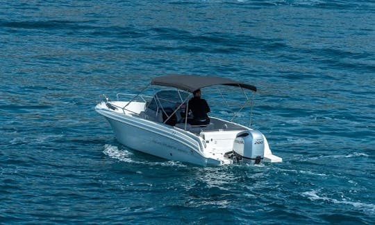 Rent Atlantic Marine 670 Powerboat with 200 Hp Honda Engine in Trogir - 10 People Capacity - With Skipper Available!!