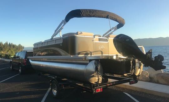21' Avalon Pontoon in South Lake Tahoe
