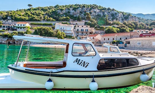 29' Retro Boat ''Mini'' in Zaton, Croatia