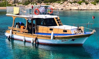 34' Manavgat Turkish Wooden Boat for Private Fishing and Sightseeing Trip in İzmir Çeşme Ildır