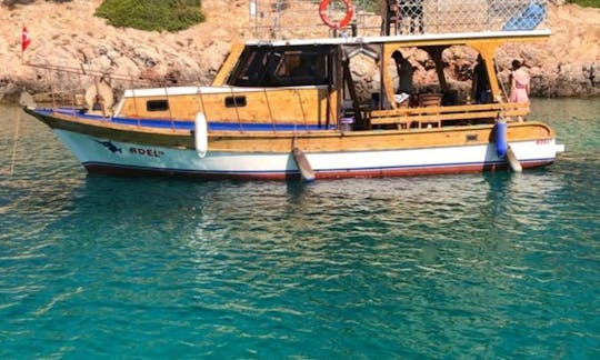 34' Manavgat Turkish Wooden Boat for Private Fishing and Sightseeing Trip