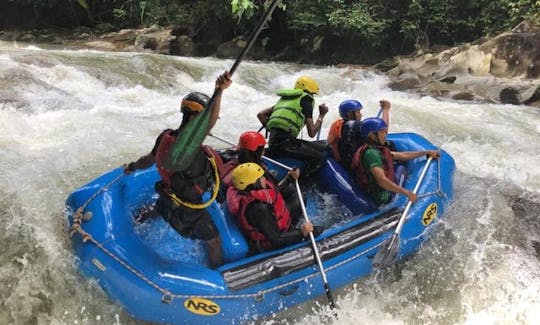 3 Hours Whitewater Rafting Trip on Kampar River, Perak in Gopeng