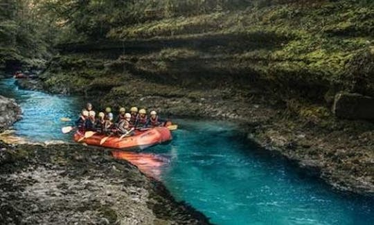 オーストリア、パルファウのサルザでのラフティング旅行！