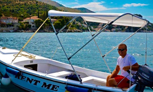 Cruise with this 5 People Powerboat in Zaton, Croatia