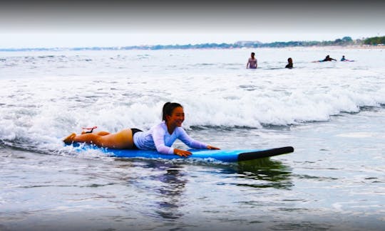 Aulas de surfe com treinadores altamente profissionais em Kecamatan Kuta Selatan, Bali