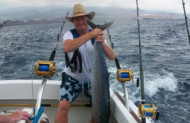 Fishing Trip Charter for 6 Person from Muscat, Oman!