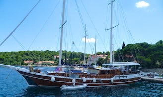 Water Adventure for 14 Person! Charter the 98' Sailing Gulet with 4 Person Crew in Šibenik, Croatia!