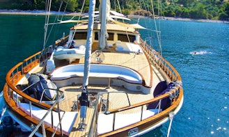 Book the 131ft Sailing Yacht