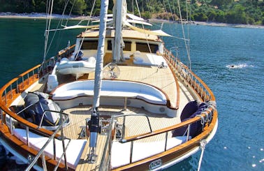 Book the 131ft Sailing Yacht