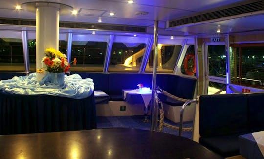Catamaran Cruise to the Palm Island, Atlantis hotel, Burj Al Arab and more in Dubai!