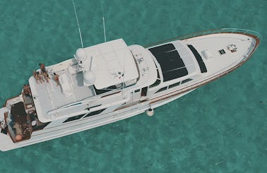 80' Private Yacht Charter In The Riviera Maya, Mexico