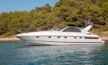 Charter The Motor Yacht Fairline Targa 48 - La Pietra in Podstrana, Croatia