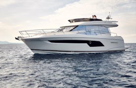 Charter Prestige 520 - Firefly Motor Yacht for 7 People in Podstrana, Croatia