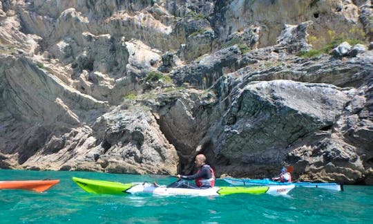 Kayak Tour in Sesimbra's Natural Park in Setúbal, Portugal!