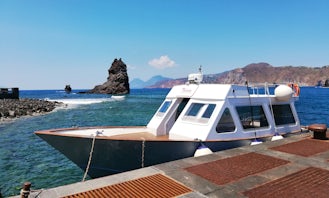 Inboard Propulsion Rental for Up to 20 People in Lipari, Italy