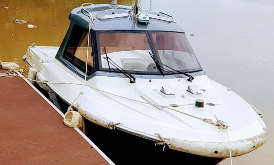 Fuel Efficient 5 Seater Power Boat for Rent in Can Tho, Vietnam