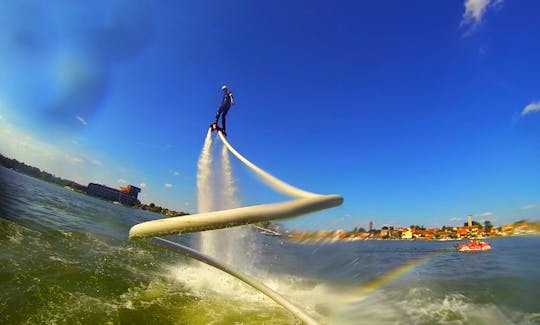 Aventure en flyboard à Mikołajki, Pologne