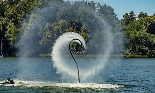 Aventure en flyboard à Mikołajki, Pologne