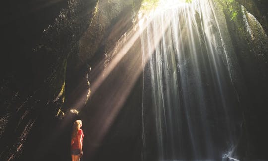 ¡Recorrido por las puertas del cielo, los columpios y las cascadas en Bali, Indonesia!