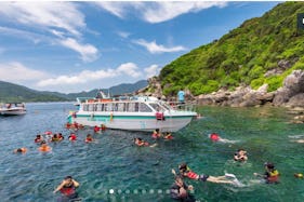 Speed Boat Tour in Cham Island