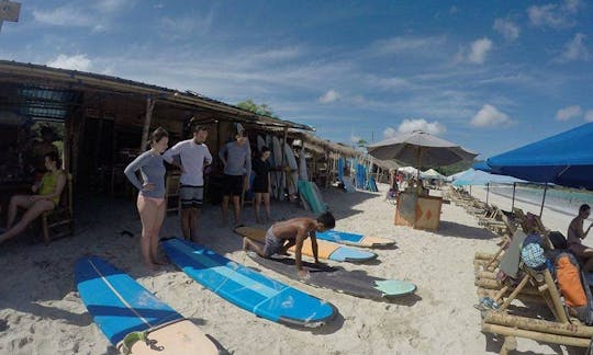 2 Hours Surfing Lesson in Selong Belanak Beach, Praya Barat Nusa!