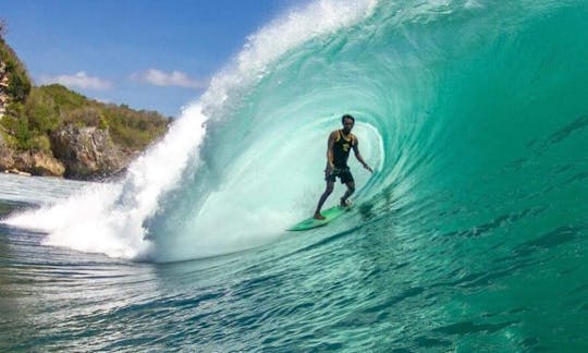 Surfing Lesson for 120 Minutes in Kuta, Bali!