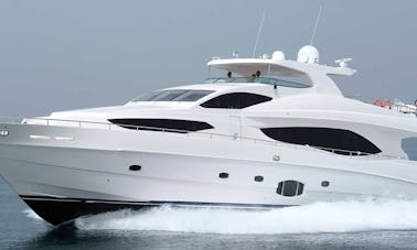 Alquiler de superyates Majesty de 101 pies en Sheikh Zayed, Dubai