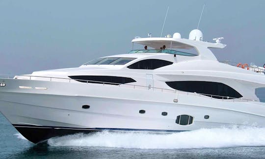 101 Ft Majesty Superyacht Rental in Sheikh Zayed, Dubai