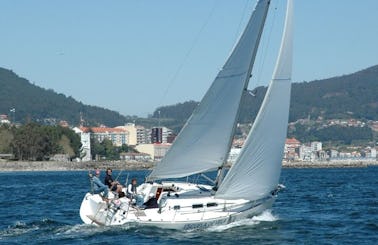 Sail Around in Vigo, Galicia on 31ft Elan Performance Cruising Monohull