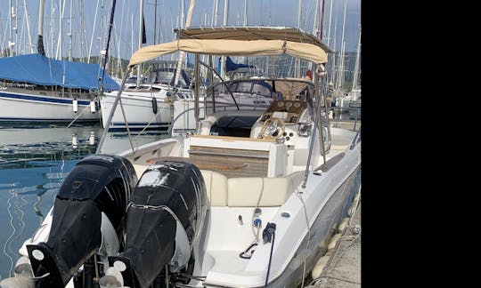 Louez un yacht cuddy cabin Sessa Key Largo 28 pour 10 personnes à Gaios, Grèce
