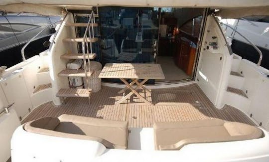 Charter A Luxurious 65ft Yacht in Dubai