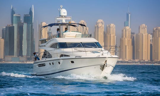 Charter A Luxurious 65ft Yacht in Dubai