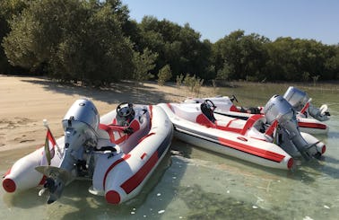 Pilot Your Own Watercraft in Abu Dhabi