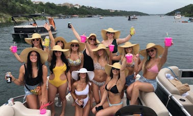 Tri-toon de fiesta para hasta 12 personas en el lago Travis