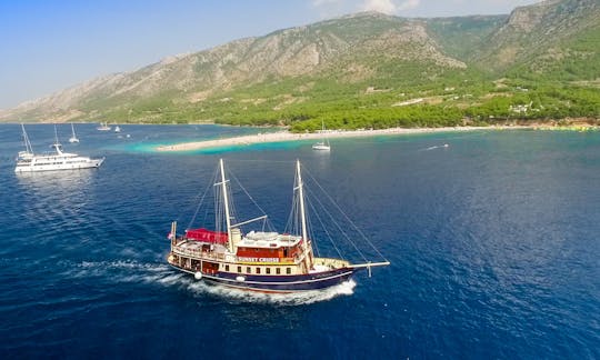 Event boat from Split