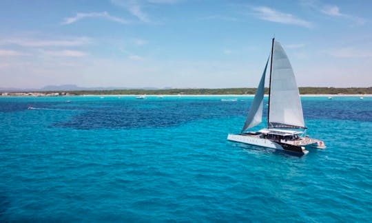 Unforgettable Experience Sailing Aboard Bona Vida to Rosario Islands & Baru