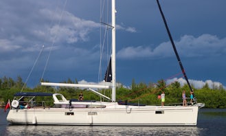 Luxury Beneteau Sense 55 Sailing Yacht Rental in George Town, Cayman Islands