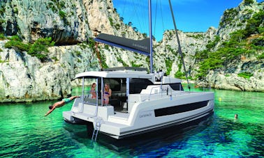 Novo aluguel de catamarã de cruzeiro! Bali Catspace de 40 pés disponível em Ibiza, Maiorca ou Menorca (Ilhas Baleares)