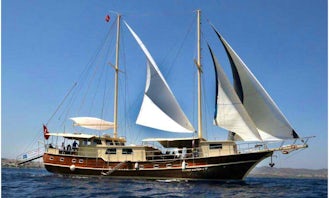 M. KAPTAN 4  This Wonderful Deluxe Gulet Yacht is 27.m Long and for 16 People