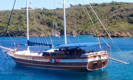 ES  YILMAZ  This Wonderful Deluxe Gulet Yacht is 29.m Long and for 18 People