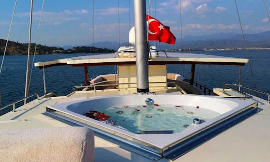 DIAMOND LILA |This Wonderful Deluxe Gulet Yacht is 30 M. Long and for 12 People